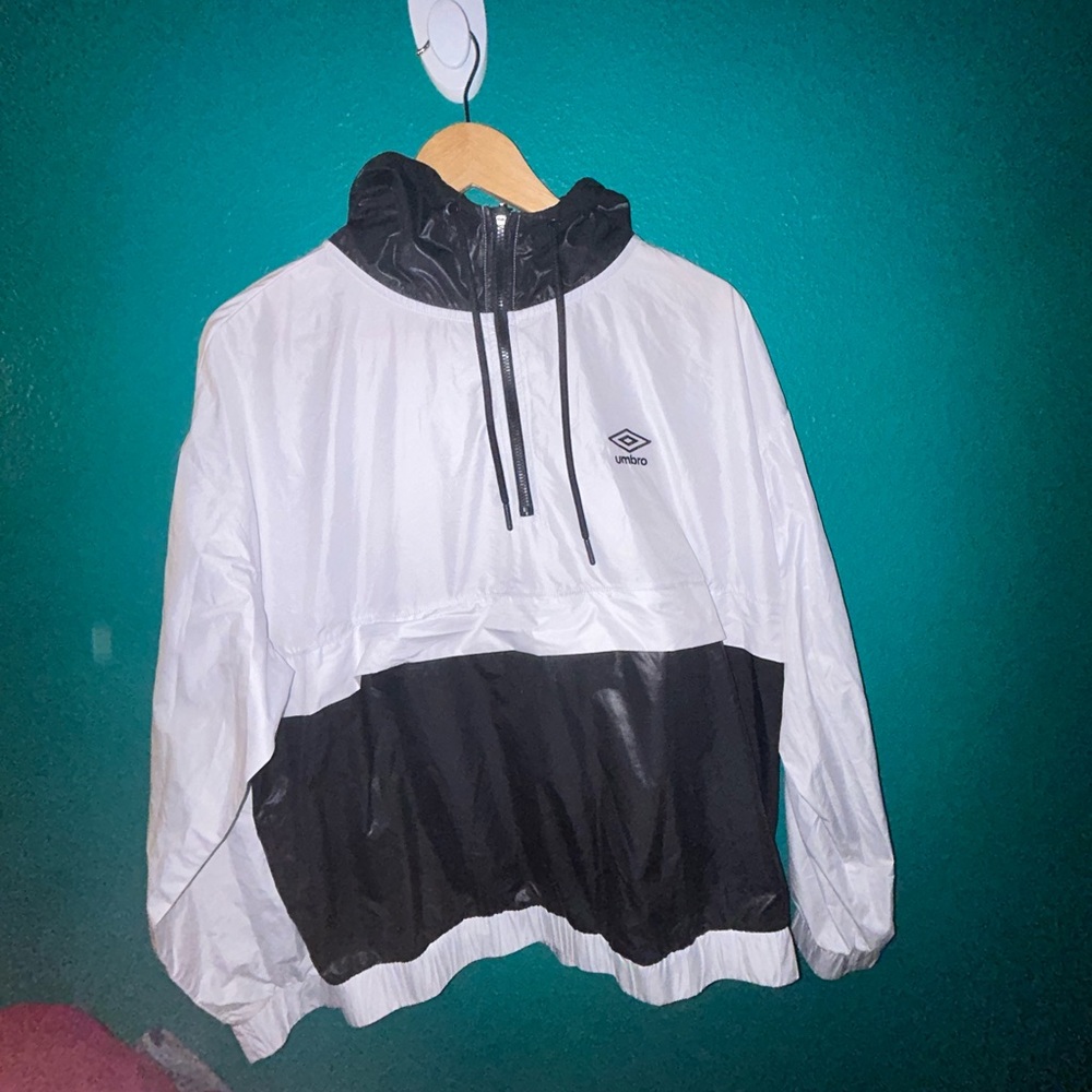 Umbro size XXL windbreaker vented, zip up jacket